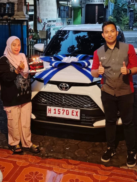 Sales Toyota Purwodadi